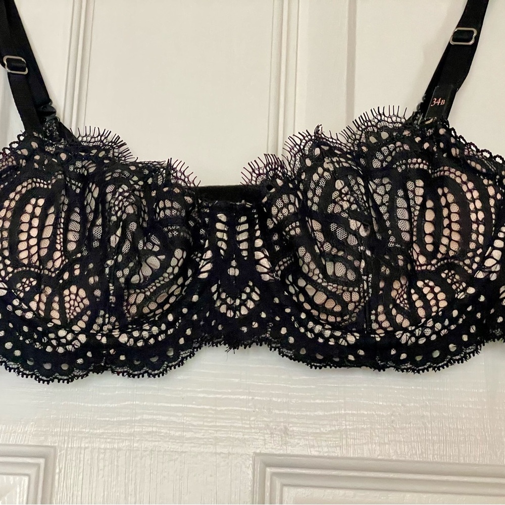 VICTORIA SECRET Dream Angels Push up Lace Underwire Bra Black Nude 34B, NWT - Picture 7 of 11